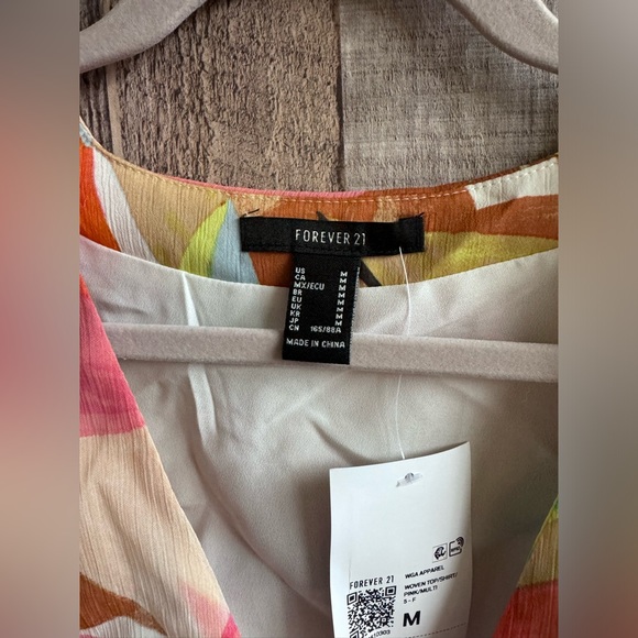 Floral Chiffon Cropped Wrap Top from Forever 21 Sz Medium - Picture 3 of 11